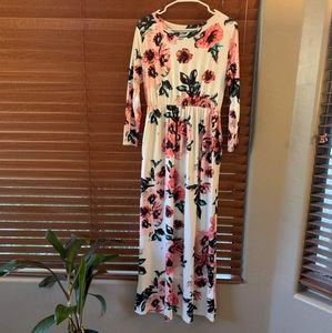 Long Sleeve Floral Maxi Dress Size M-L